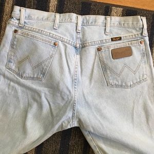 Wrangler White-Washed Jeans 35x32